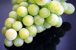 grapes-frozen-fruit-summer-organic-115007.jpeg