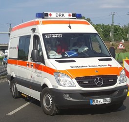 ambulance-2920909_1280.jpg